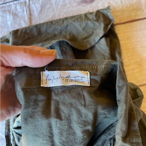 Free People x CP Shades High Low Button Down 100% Cotton Olive Brown Size XS - Picture 7 of 8